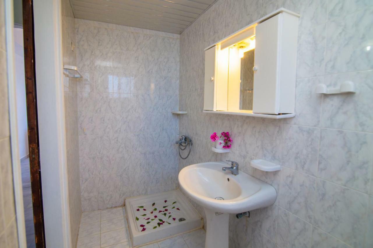 Villa Doris لاغاناس المظهر الخارجي الصورة